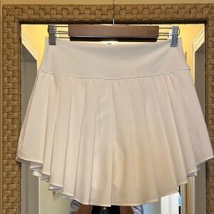 Offline by Aerie Pleated White Women's Skirt